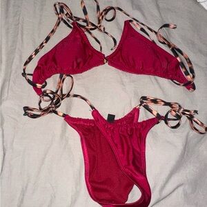 Two piece bikini maroon and leopard tie size 4